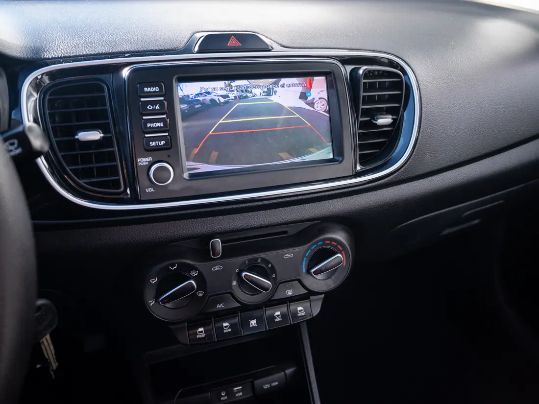 Kia Soluto Soluto Ex 1.4l 5mt Full año 2026