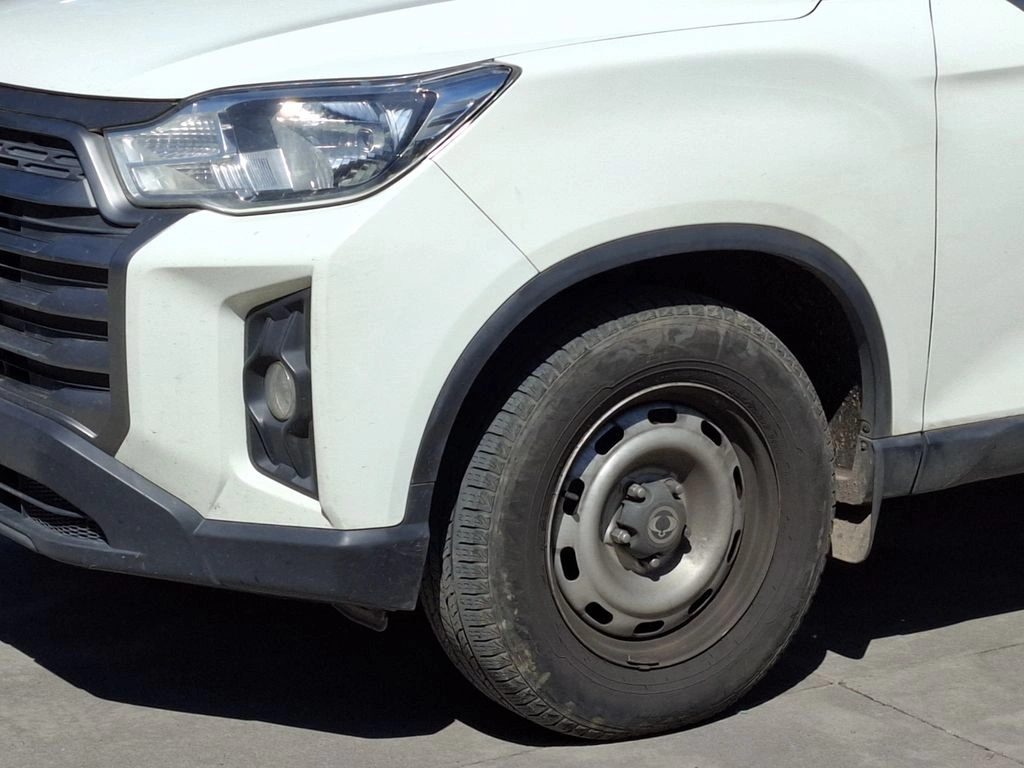 Ssangyong Grand Musso 2.2 Grand Lx Td Diesel 2wd Mt6 4p año 2023