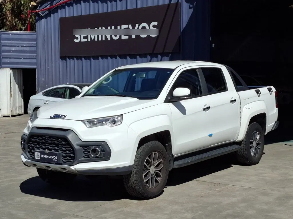JMC Vigus 2.4 Plus Diesel 4x2 Mt 4p año 2022