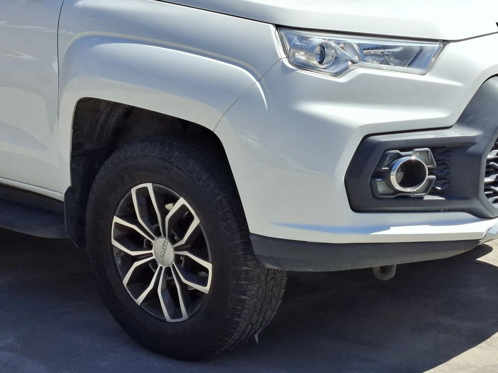 JMC Vigus 2.4 Plus Diesel 4x2 Mt 4p año 2022