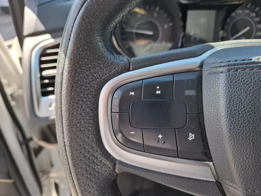 JMC Vigus 2.4 Plus Diesel 4x2 Mt 4p año 2022
