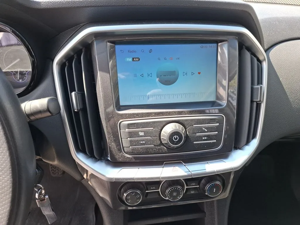 JMC Vigus 2.4 Plus Diesel 4x2 Mt 4p año 2022