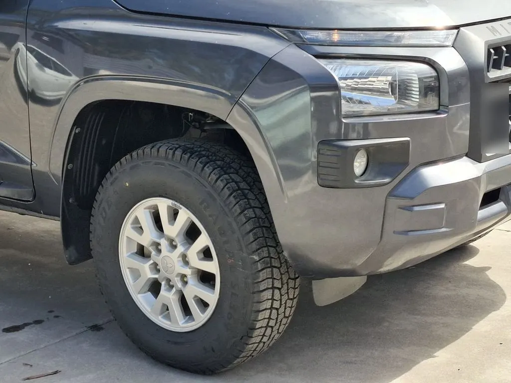 Mitsubishi L200 Katana Xrt 4x4 2.4 año 2024