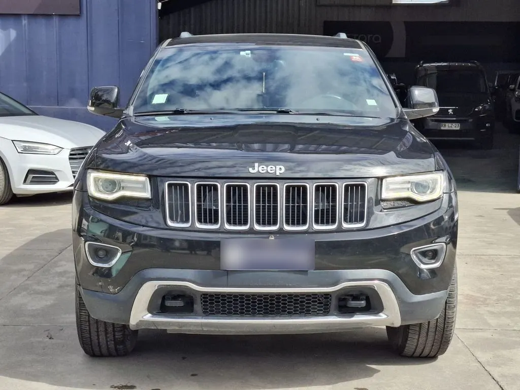 Jeep Grand Cherokee 3.6 Limited At 4x4 año 2015