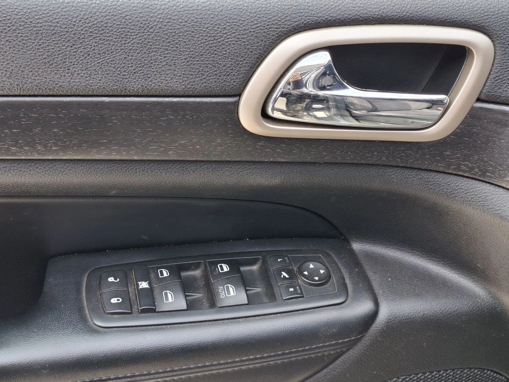 Jeep Grand Cherokee 3.6 Limited At 4x4 año 2015
