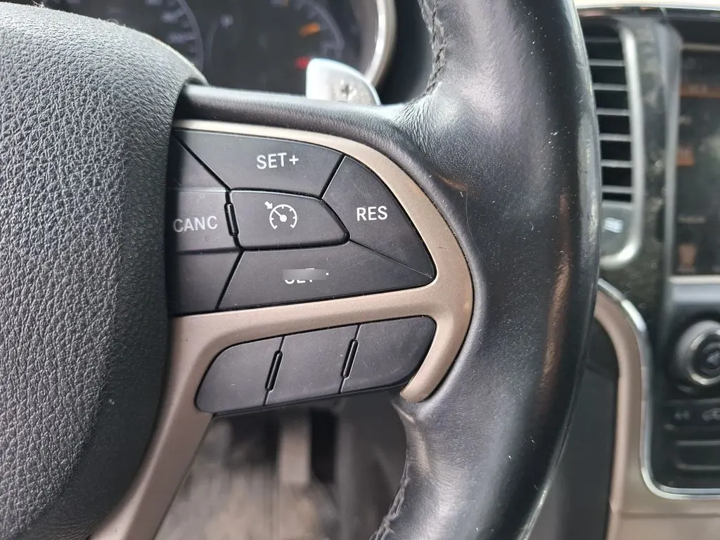 Jeep Grand Cherokee 3.6 Limited At 4x4 año 2015