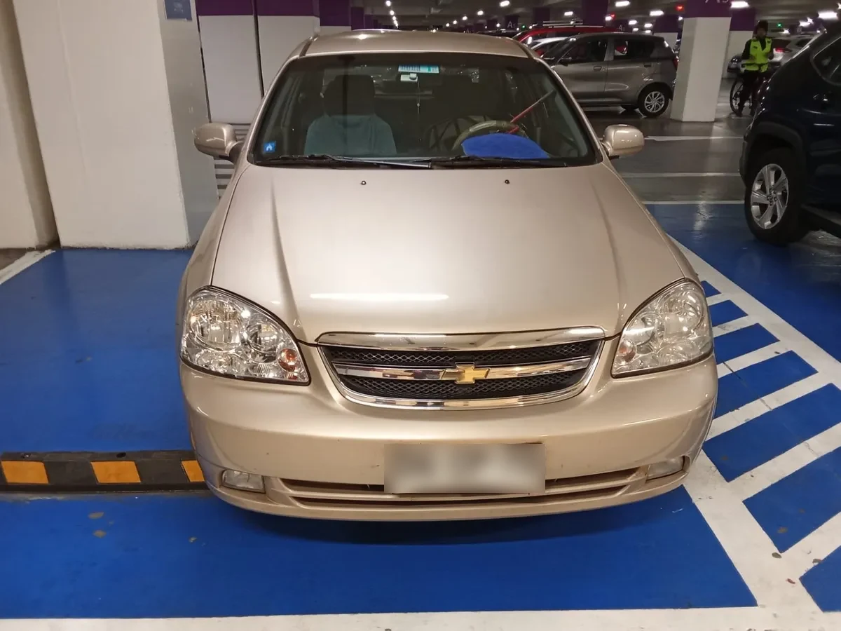 CHEVROLET OPTRA 1.6 Ii Ls Nbac Abs Mt año 2011