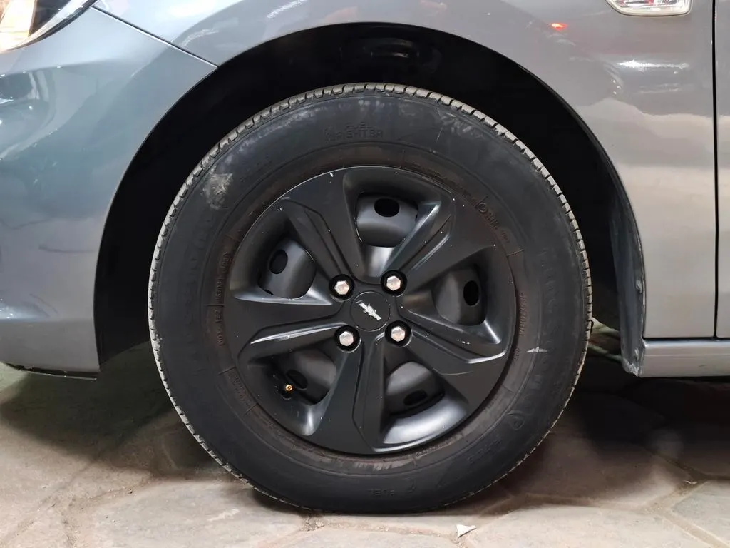 Chevrolet Onix Nb Lt 1.0t año 2022