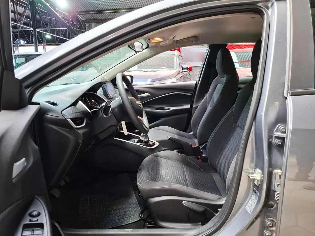Chevrolet Onix Nb Lt 1.0t año 2022