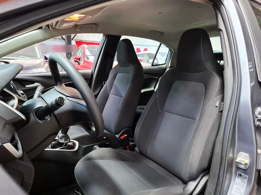 Chevrolet Onix Nb Lt 1.0t año 2022