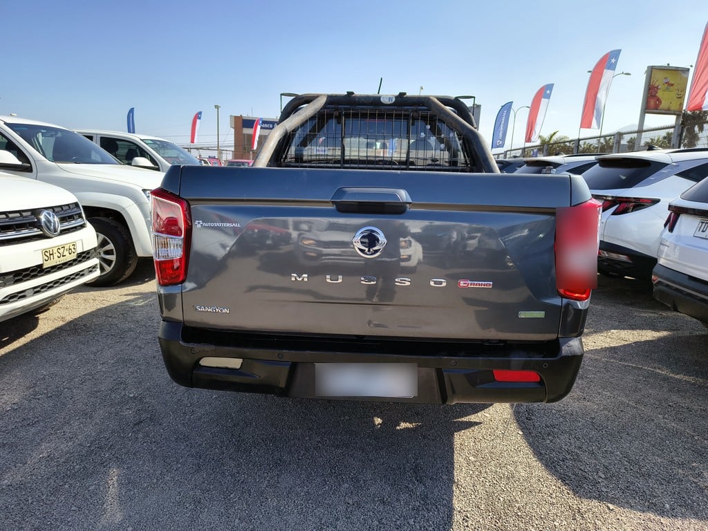 Ssangyong Musso Grand Musso 2.2 Diesel 4x2 T/m año 2022
