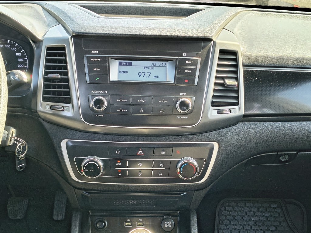 Ssangyong Musso Grand Musso 2.2 Diesel 4x2 T/m año 2022