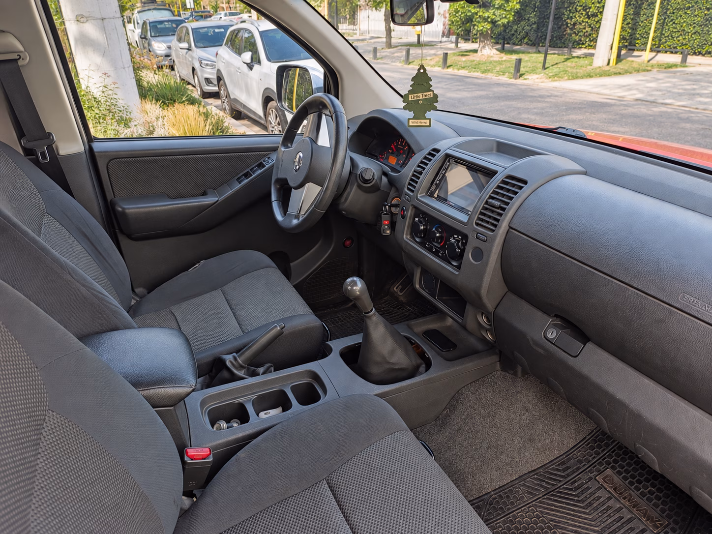 Nissan Navara Le 4x2 año 2014