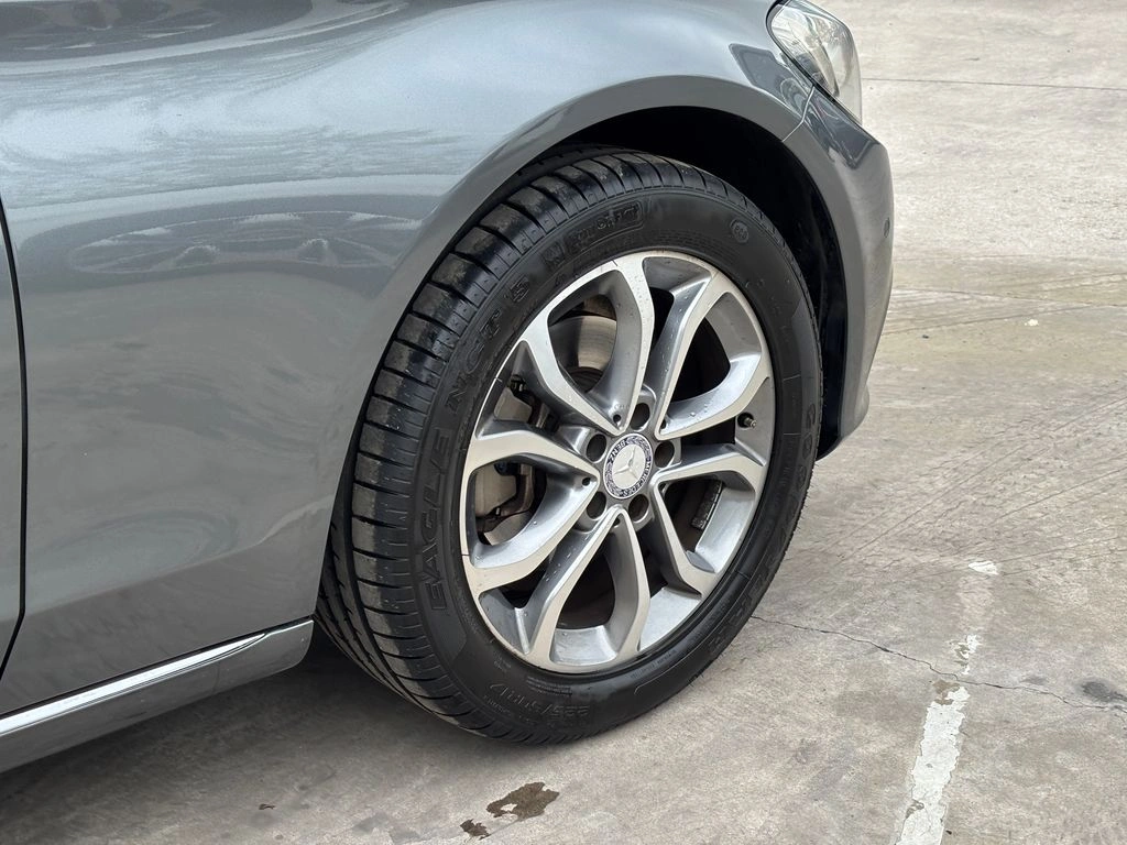Mercedes-Benz C 180 1.6 T año 2017