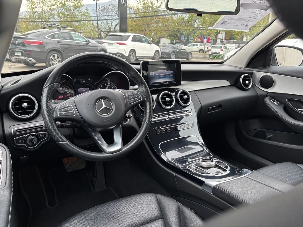 Mercedes-Benz C 180 1.6 T año 2017