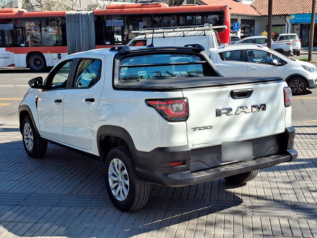 Ram 700 Slt Cd 1.3 año 2024