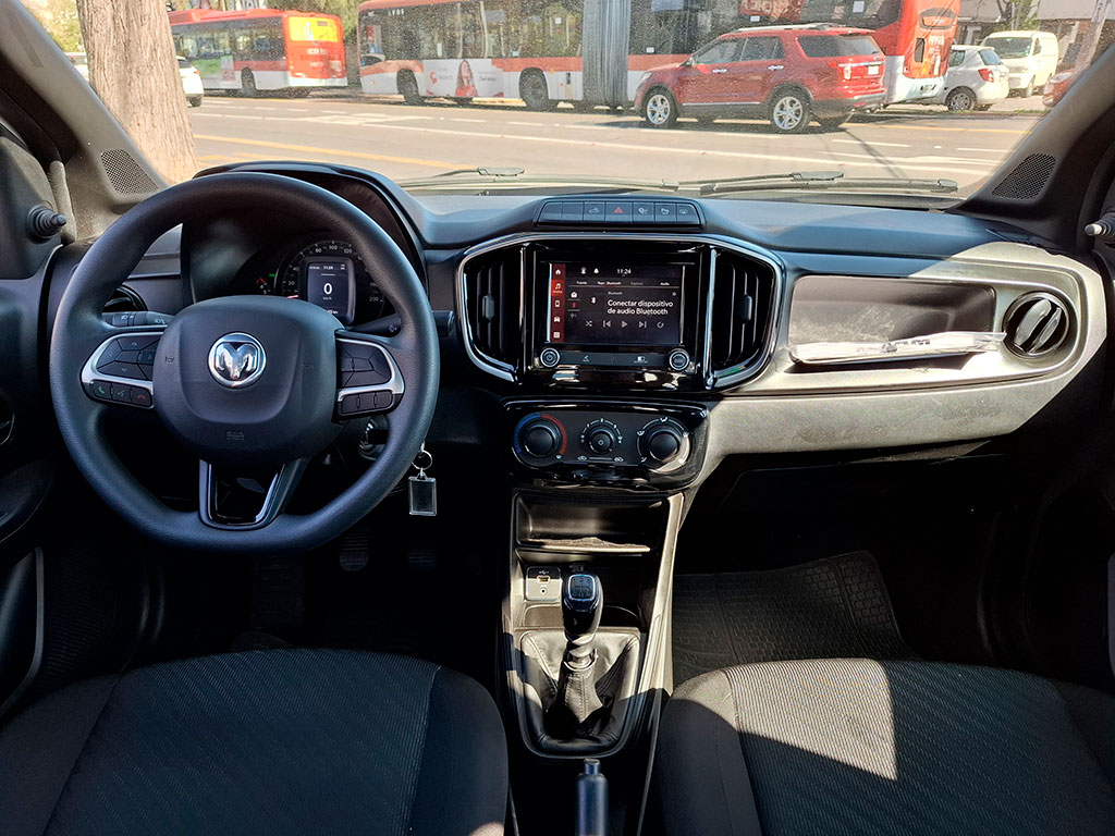 Ram 700 Slt Cd 1.3 año 2024
