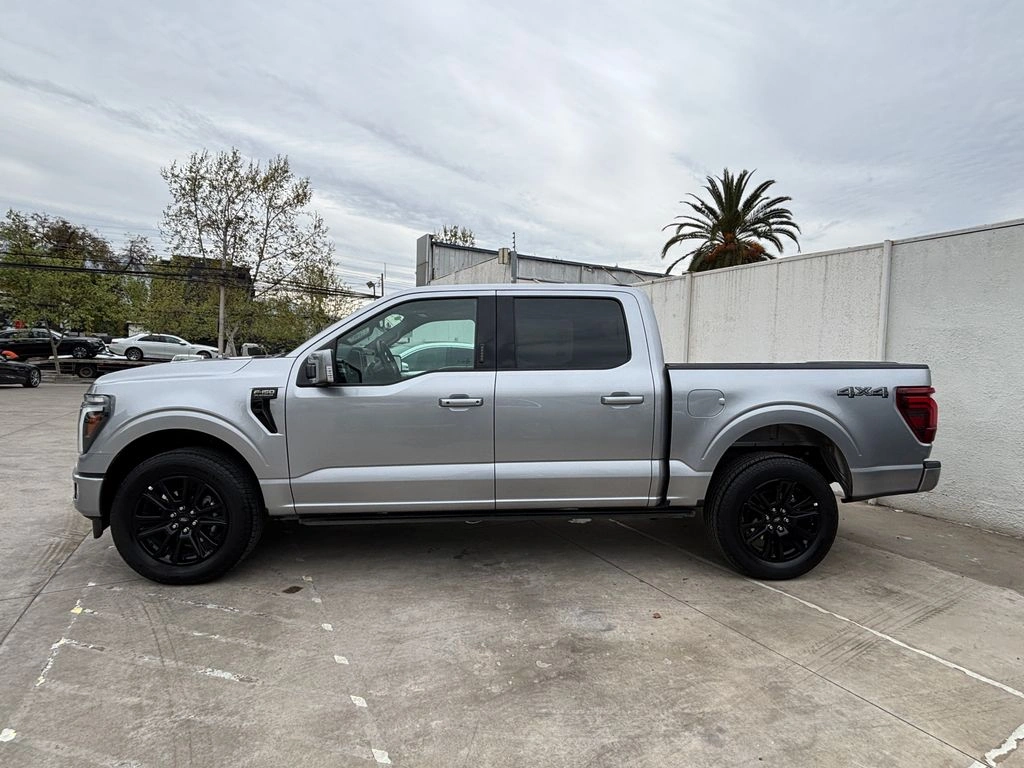 Ford F-150 Platinum 4x4 3.5 Aut año 2025