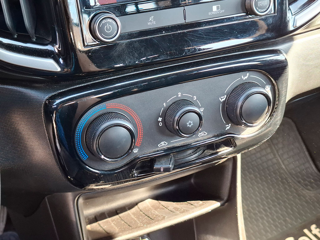 Ram 700 Slt Cd 1.3 año 2024