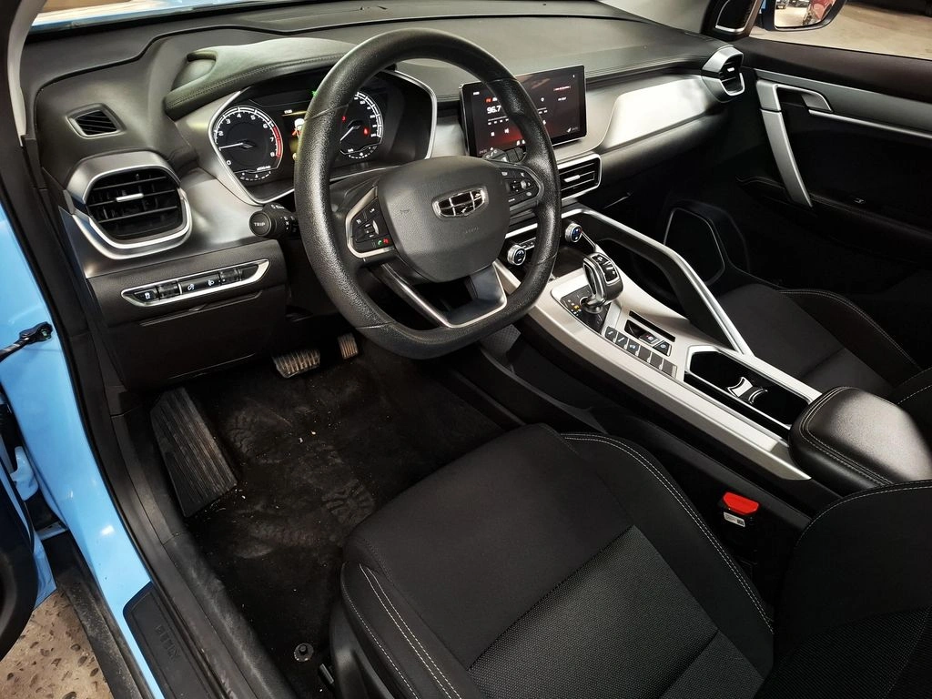 Geely Coolray 1.5 Comfort 7dct At año 2023
