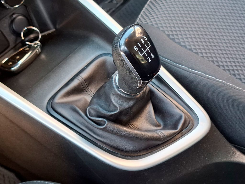Chevrolet Onix 1.0t Lt año 2022