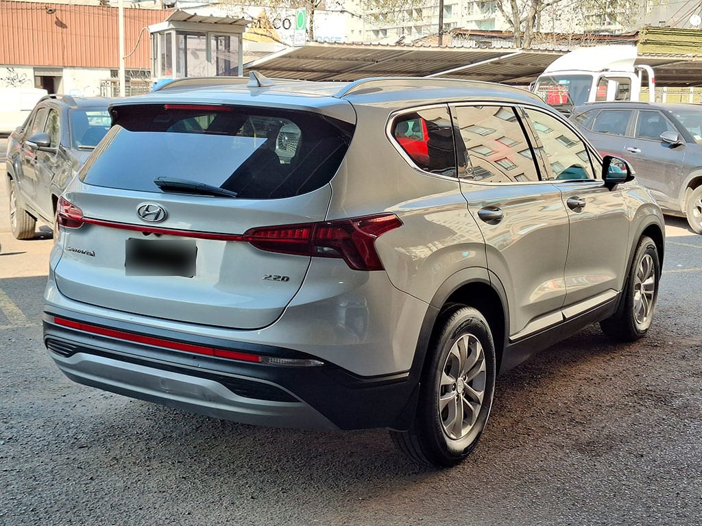 Hyundai Santa Fe 2.2 Plus Fl At Crdi año 2024