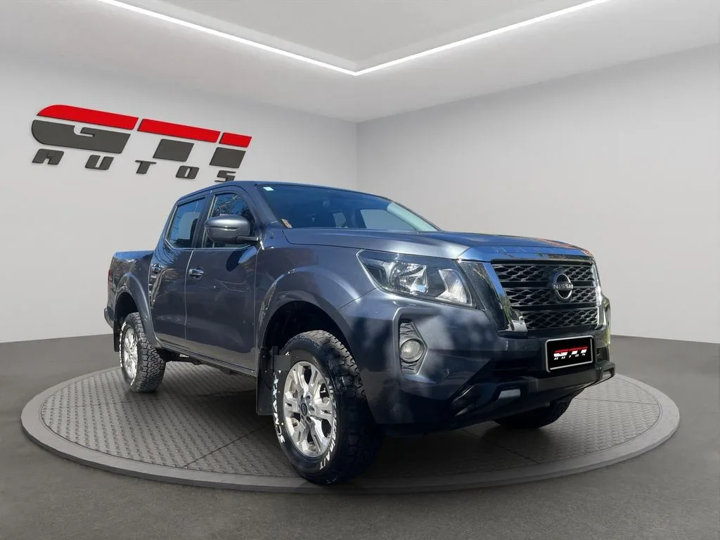 Nissan Navara Xe 4x4 2.3 Diesel Aut año 2023