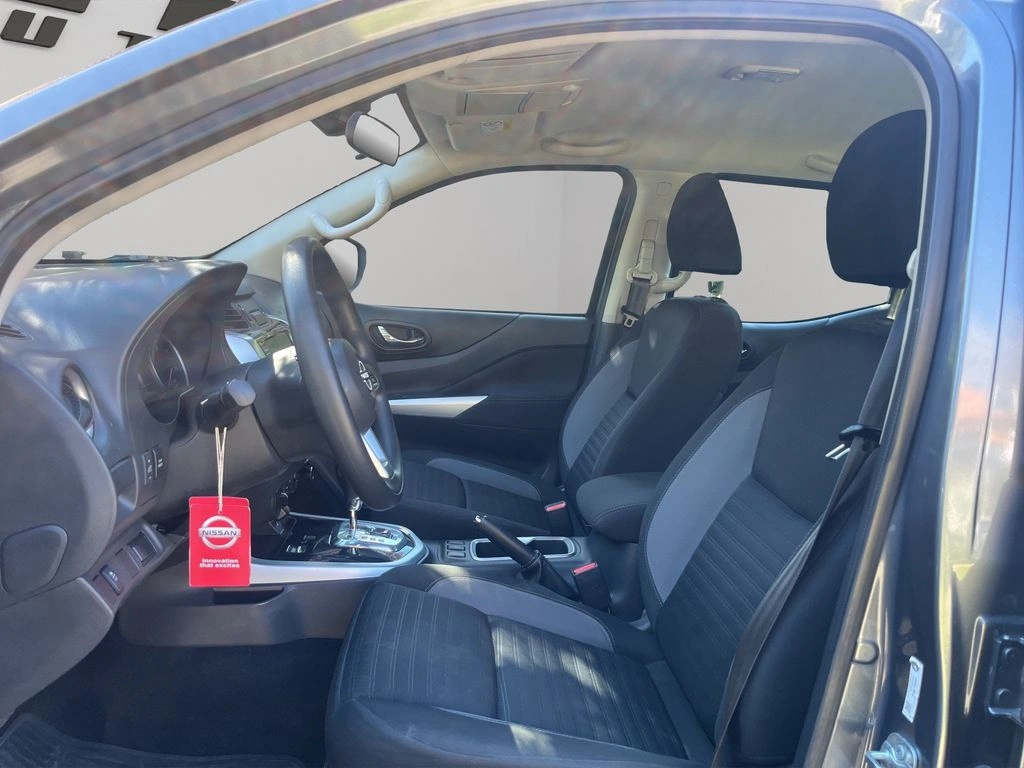 Nissan Navara Xe 4x4 2.3 Diesel Aut año 2023