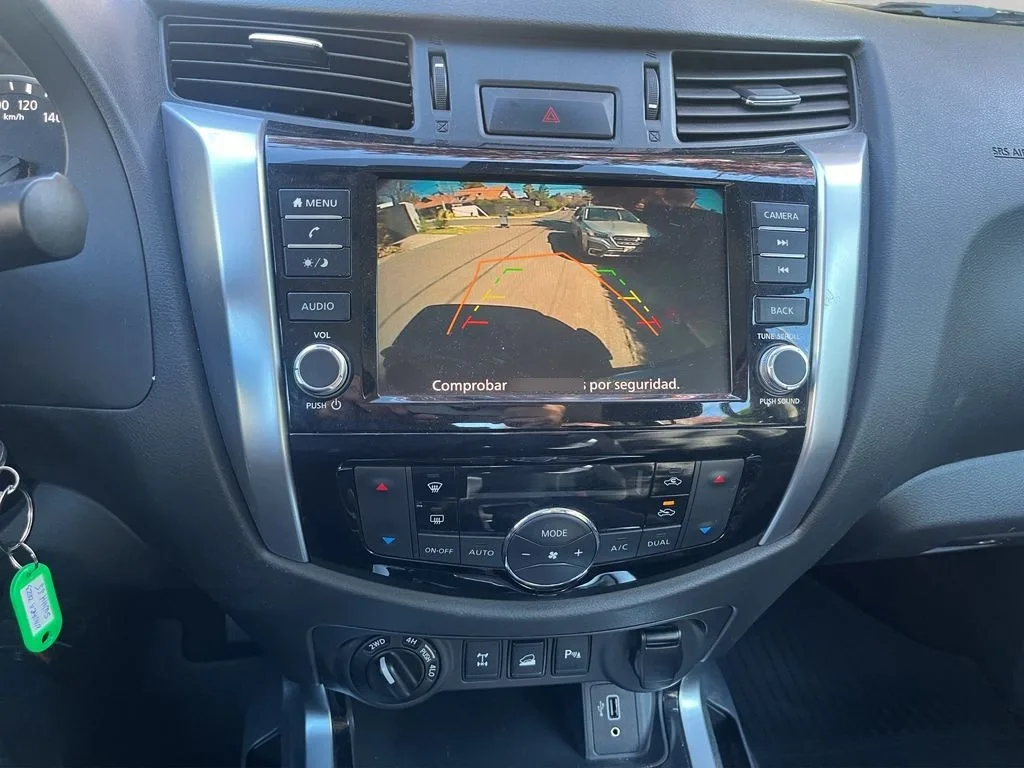 Nissan Navara Xe 4x4 2.3 Diesel Aut año 2023