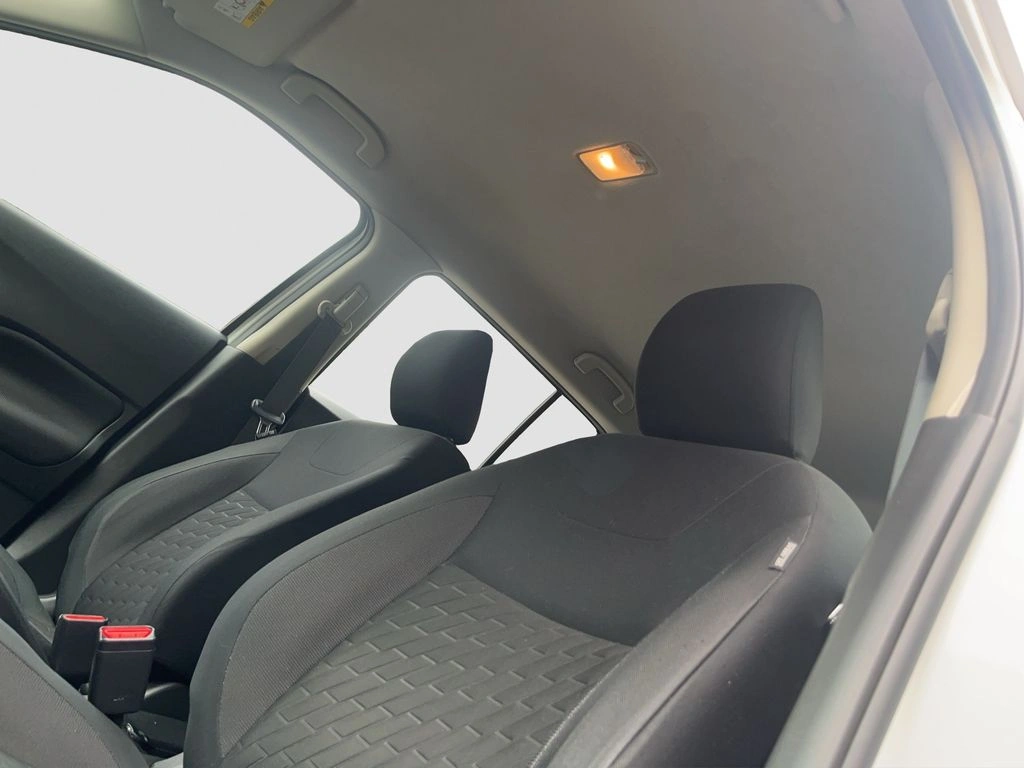 Nissan Kicks 1.6 Sense 4x2 Mt 5p año 2022