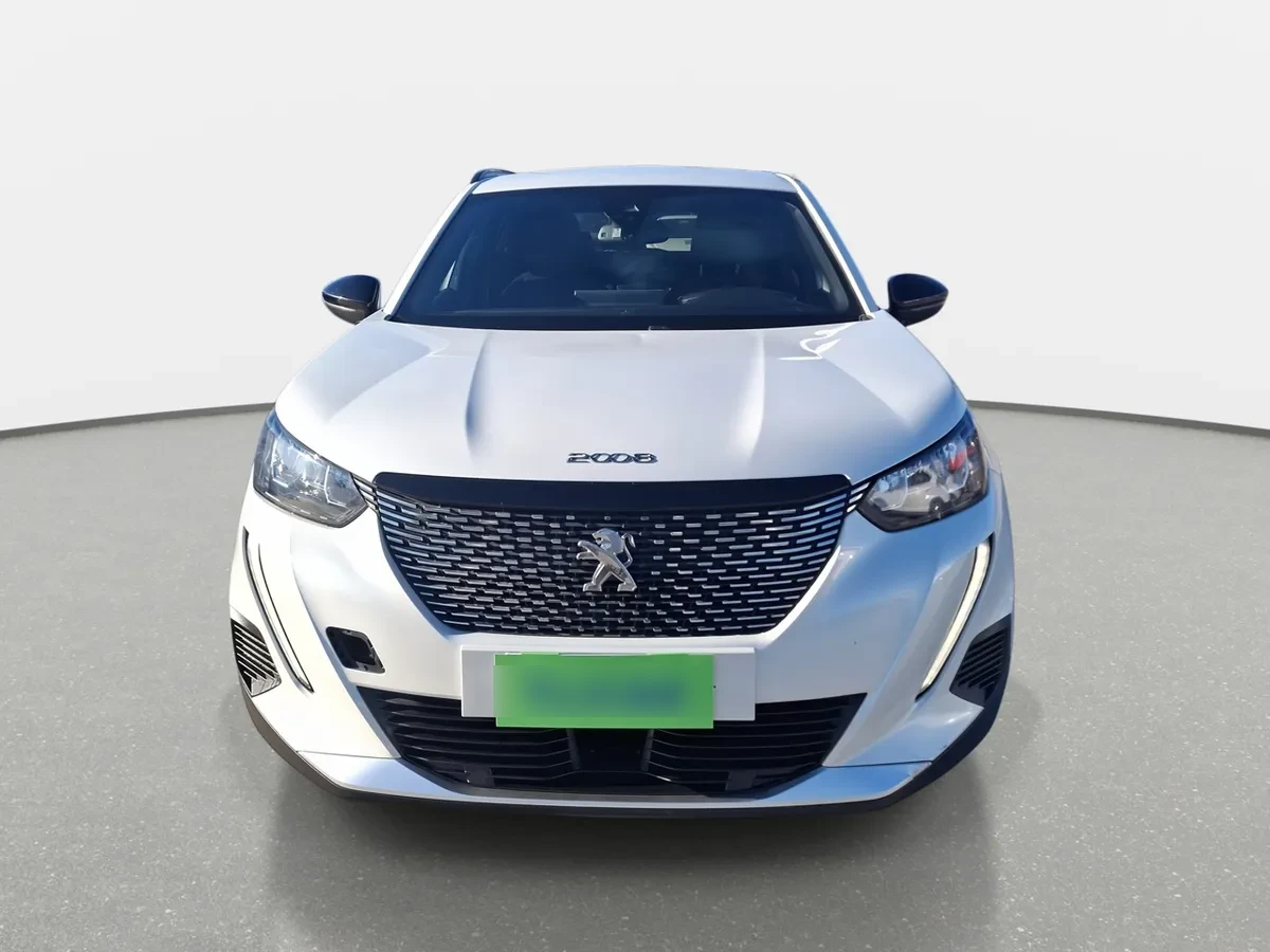 Peugeot 2008 1.5 Allure Bluehdi 130 4x2 At 5p año 2023