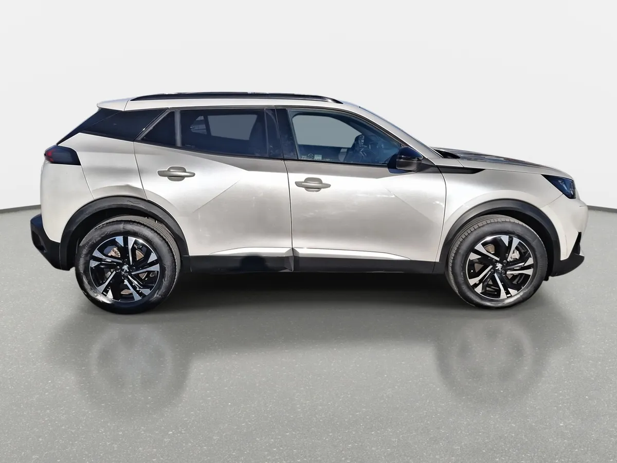 Peugeot 2008 1.5 Allure Bluehdi 130 4x2 At 5p año 2023