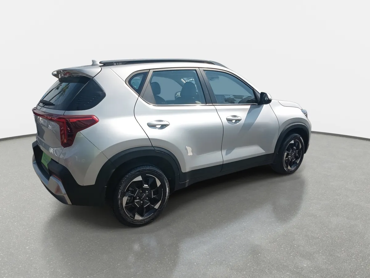 Kia Sonet 1.5 Ex 4x2 Ivt Ri At 5p año 2025