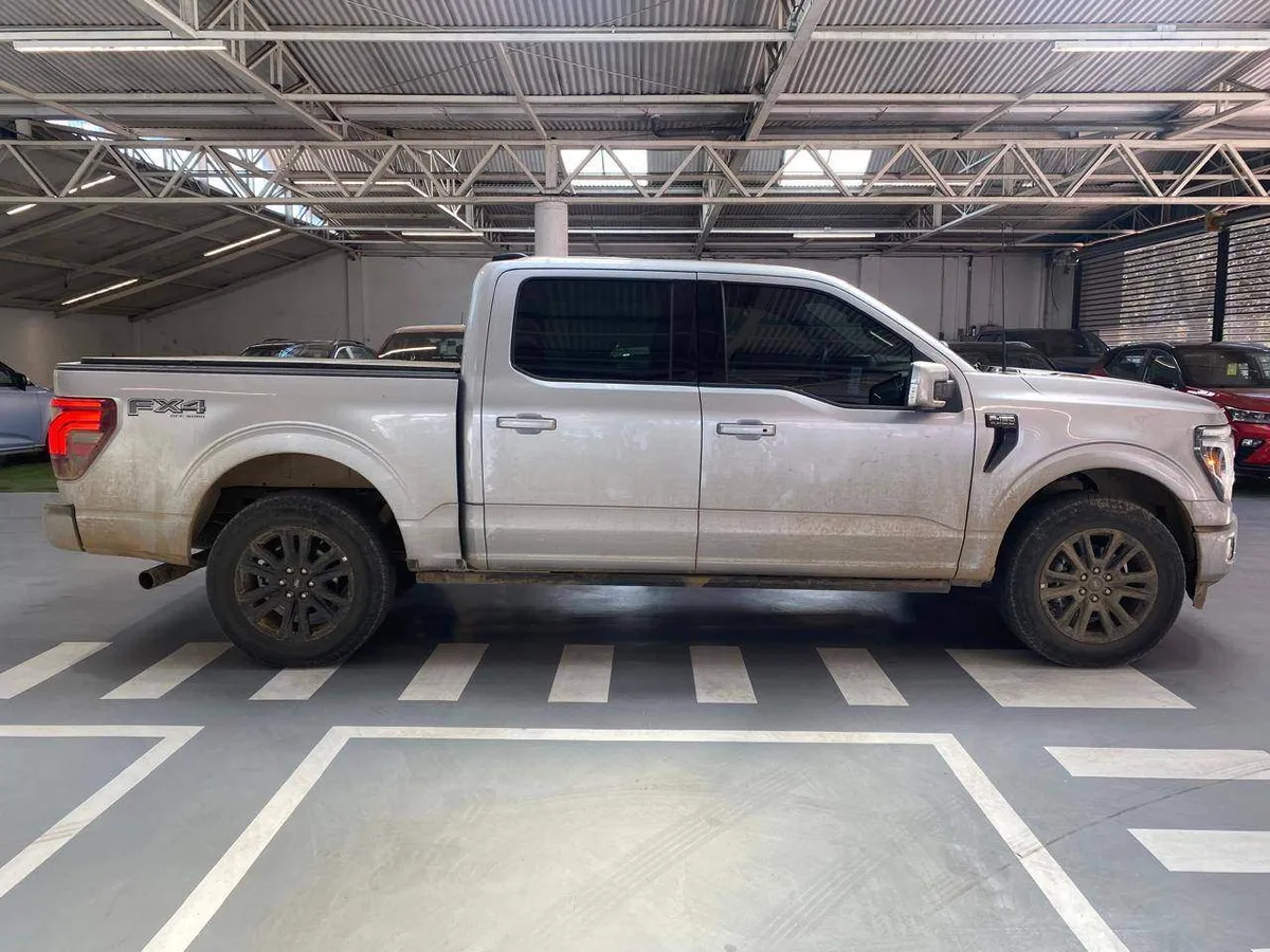 Ford F-150 3.5 Platinum Cc Dob. Cab. 4x4 At 4p año 2026