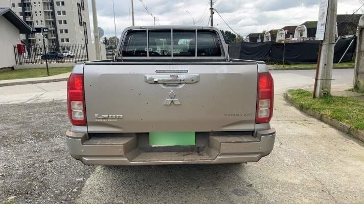 Mitsubishi L200 2.4 Katana Xrt Diesel 4x4 Dob. Cab. Euro6 Mt 4p año 2025