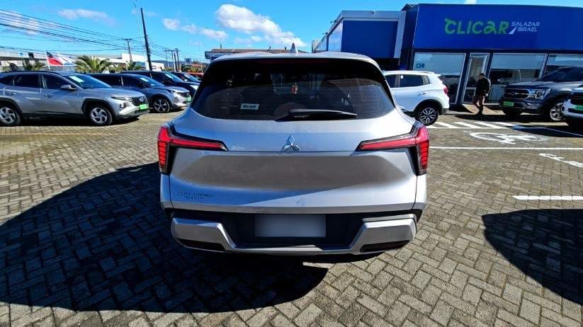 Mitsubishi New Outlander 1.5 Gls 2wd Cvt At 5p año 2025