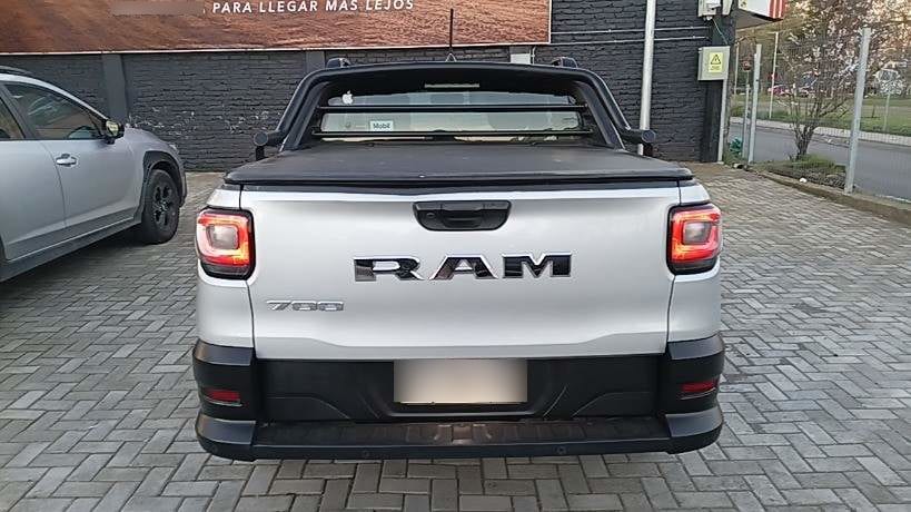 Ram 700 1.4 Bighorn 4x2 Dob. Cab. Mt 4p año 2023