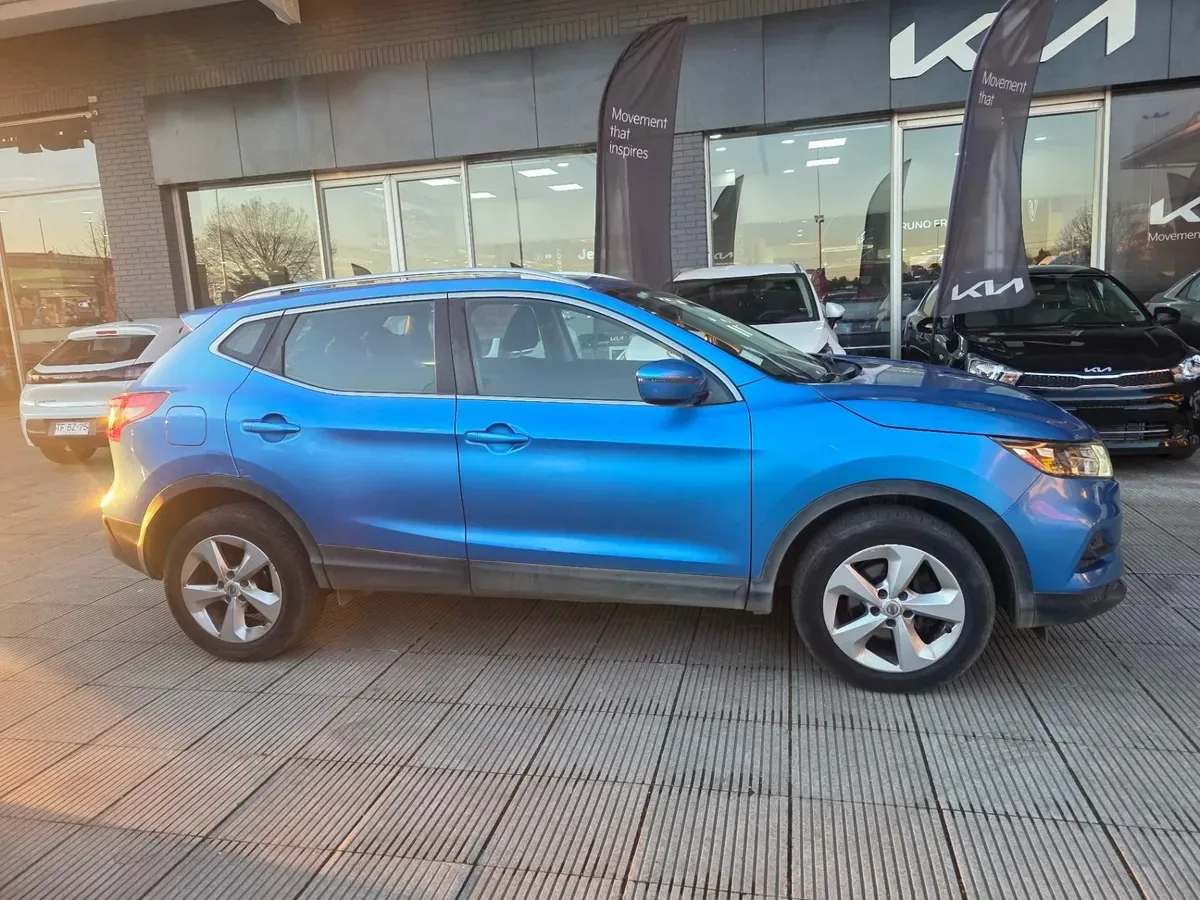 Nissan Qashqai 2.0 Advance 4x2 Mt 5p año 2020
