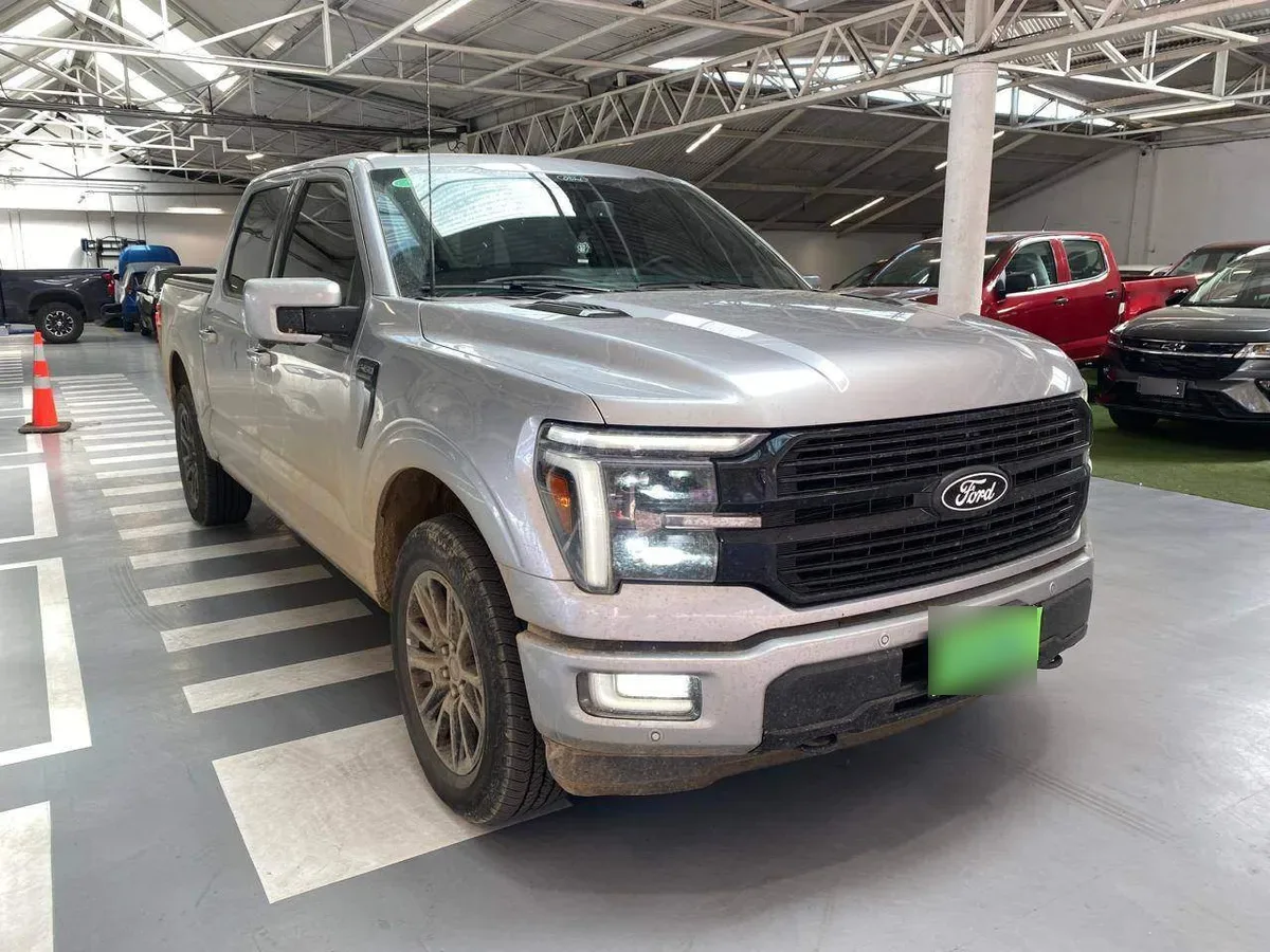 Ford F-150 3.5 Platinum Cc Dob. Cab. 4x4 At 4p año 2026