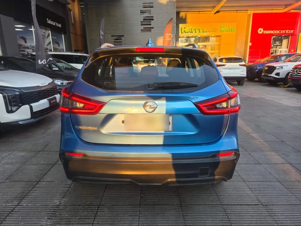 Nissan Qashqai 2.0 Advance 4x2 Mt 5p año 2020