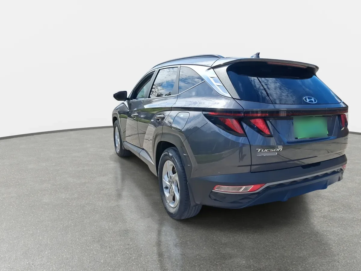 Hyundai Tucson 2.0 Nx4 Plus 4wd At 5p año 2022