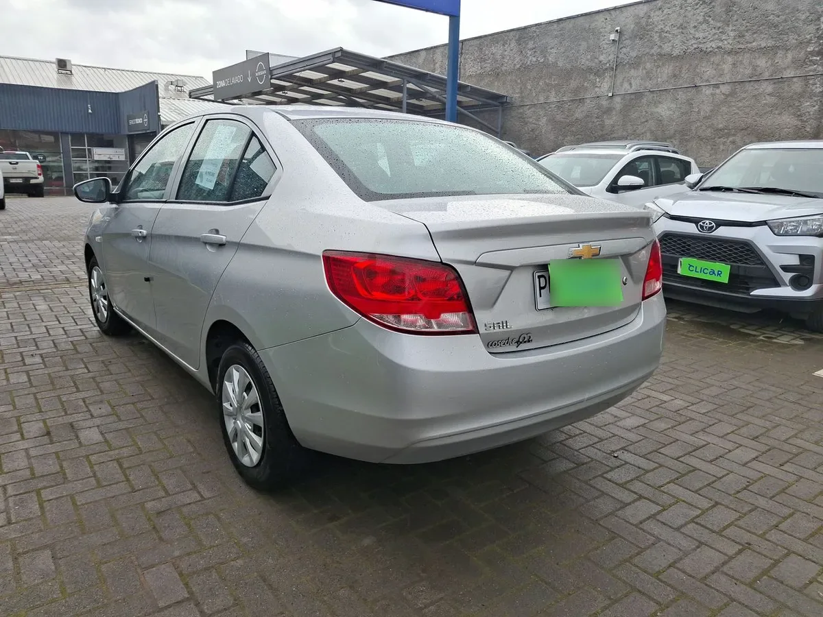 Chevrolet Sail 1.5 Ls 4x2 Mt 4p año 2021