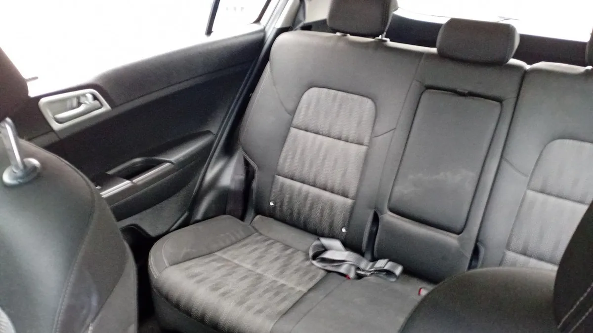 Kia Sportage 2.0 Lx 2wd Ac 6at 5p año 2018