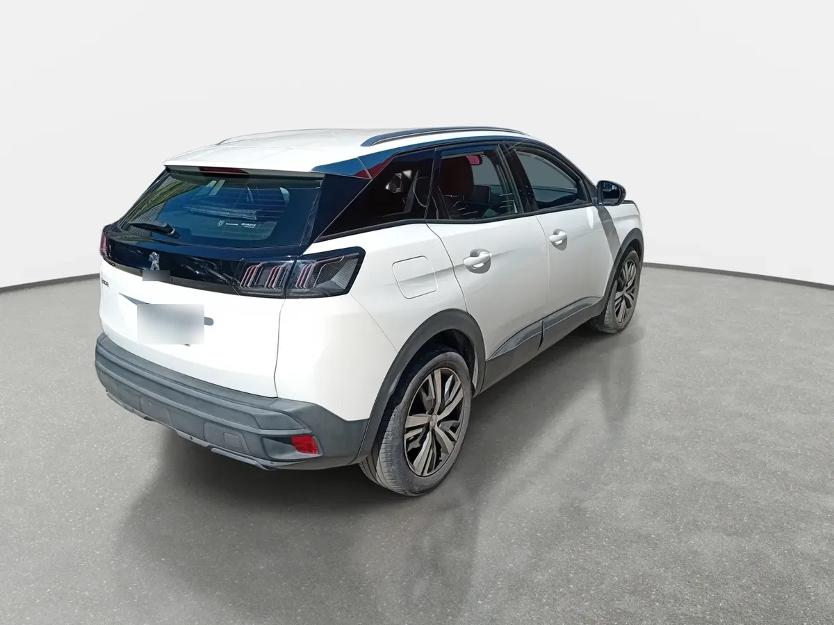 Peugeot 3008 1.5 Active Pack Bluehdi 4x2 130 Mt6 5p año 2022