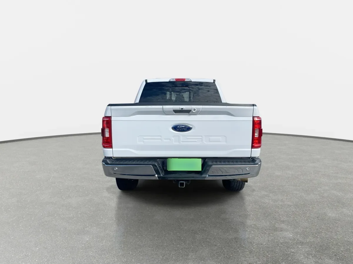 Ford F-150 5.0 Xlt Cc Dob. Cab. 4x4 At 4p año 2024