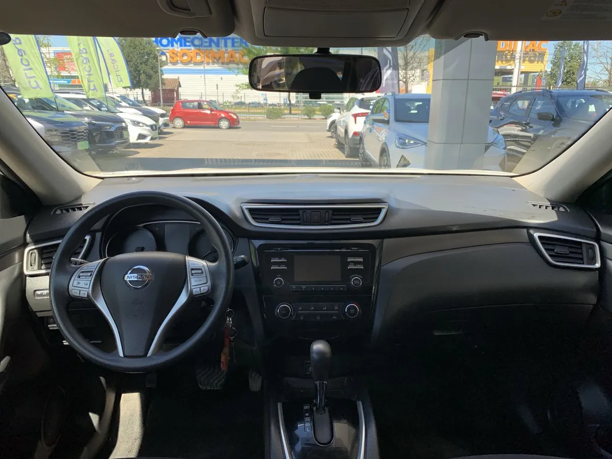 Nissan X-Trail 2.5 Sense 4x2 3f Cvt At 5p año 2017