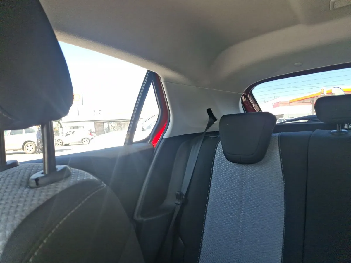 Opel Corsa 1.2t Edition 100hp 4x2 At8 5p año 2024