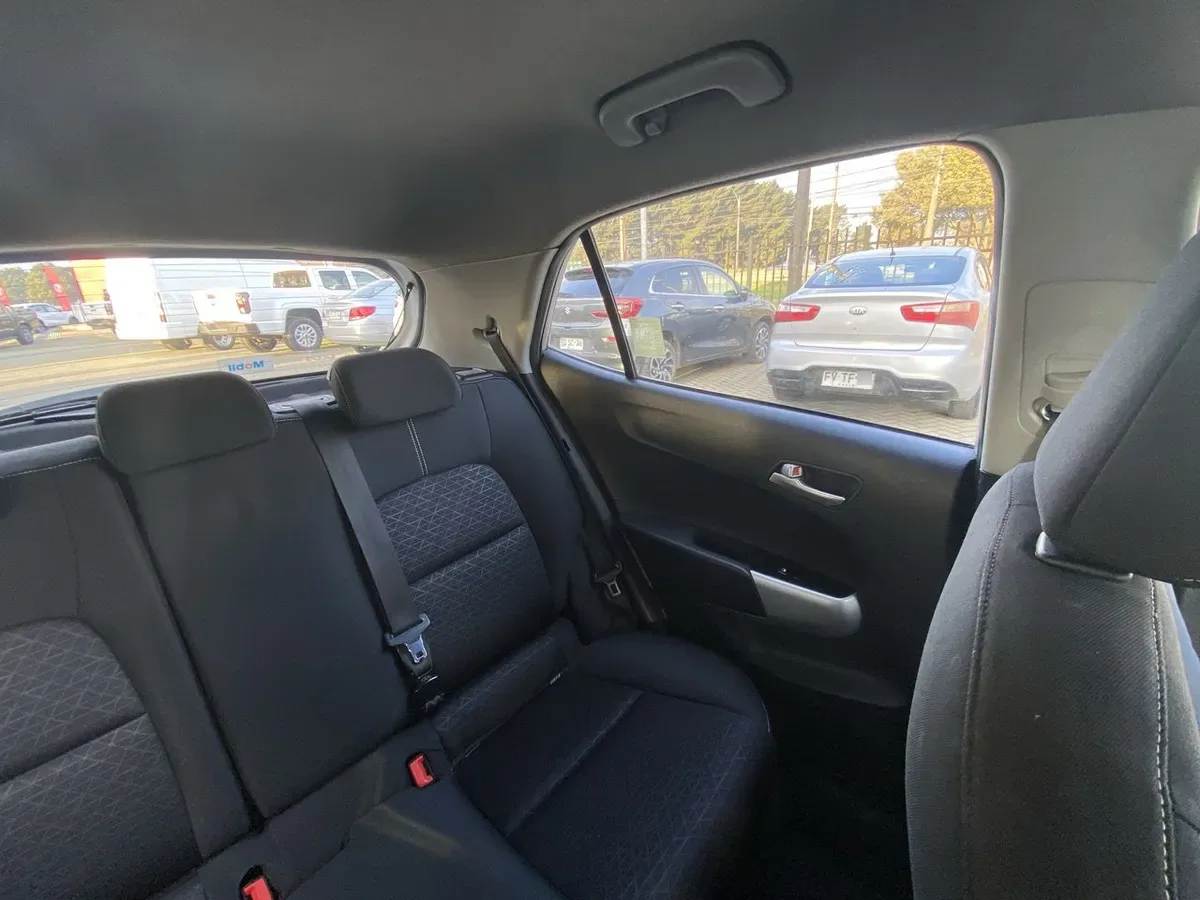 Kia Morning 1.0 Ex 4x2 Hb Abs 5mt 5p año 2022