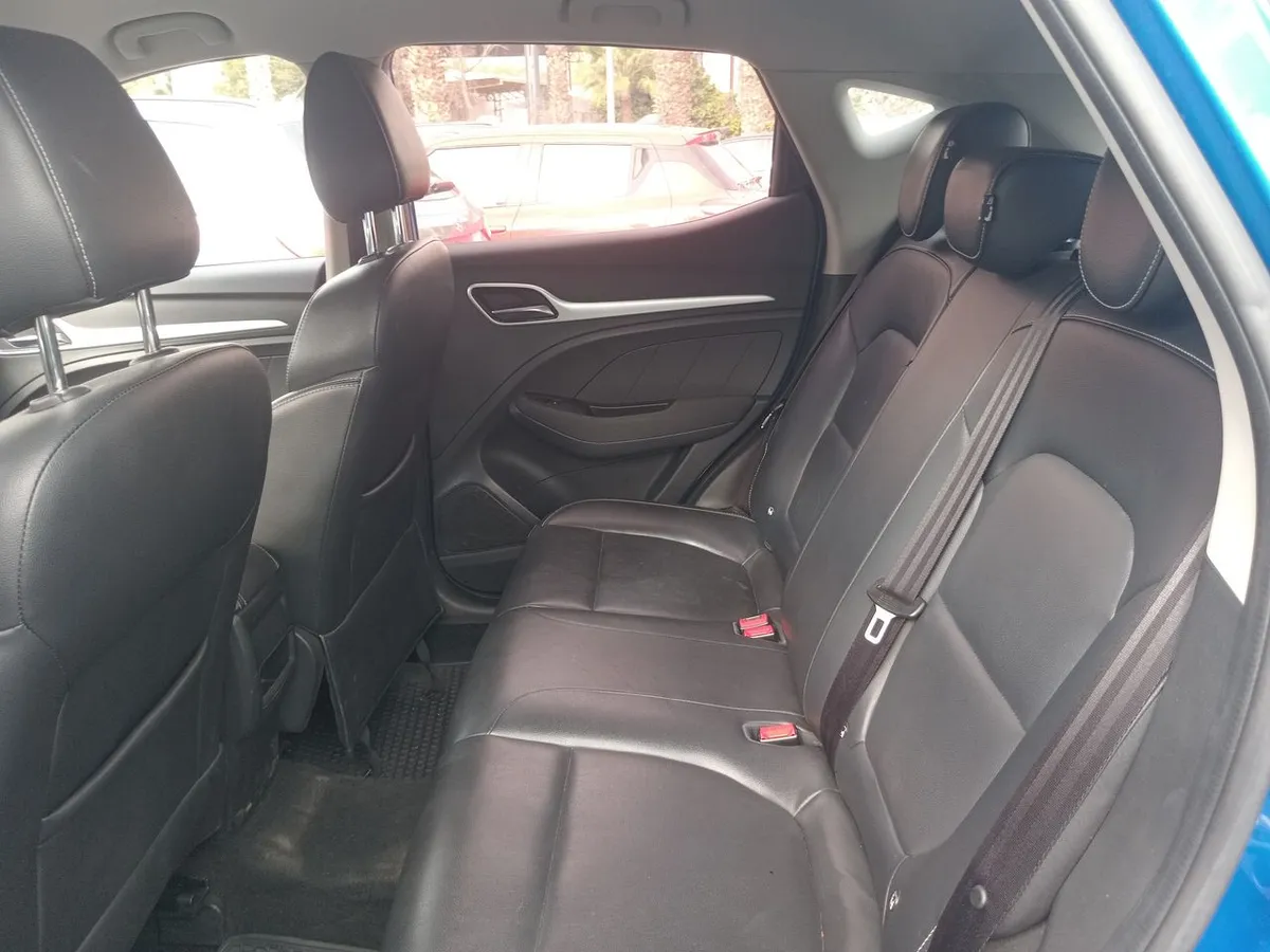 MG Mg Zs 1.5 Std 4x2 At 5p año 2021