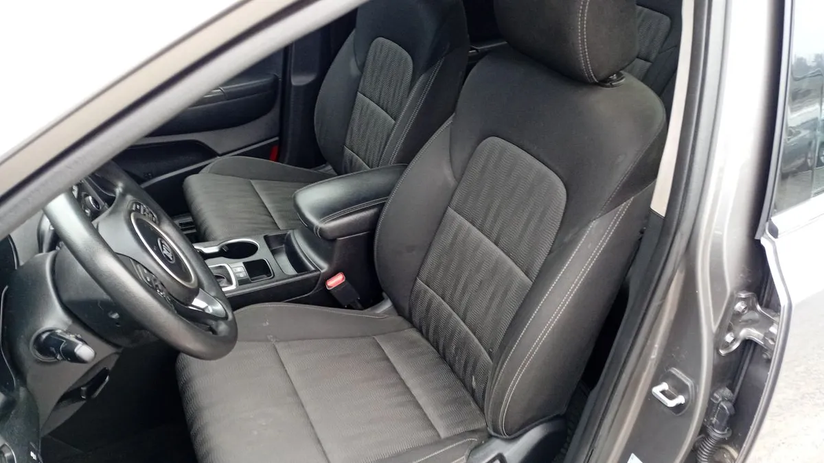 Kia Sportage 2.0 Lx 2wd Ac 6at 5p año 2018